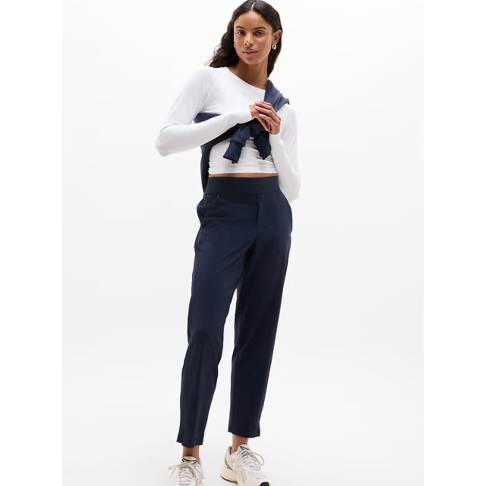 Athleta Brooklyn Mid Rise Ankle Pant Athleisure Sporty Golf Pickleball Tennis